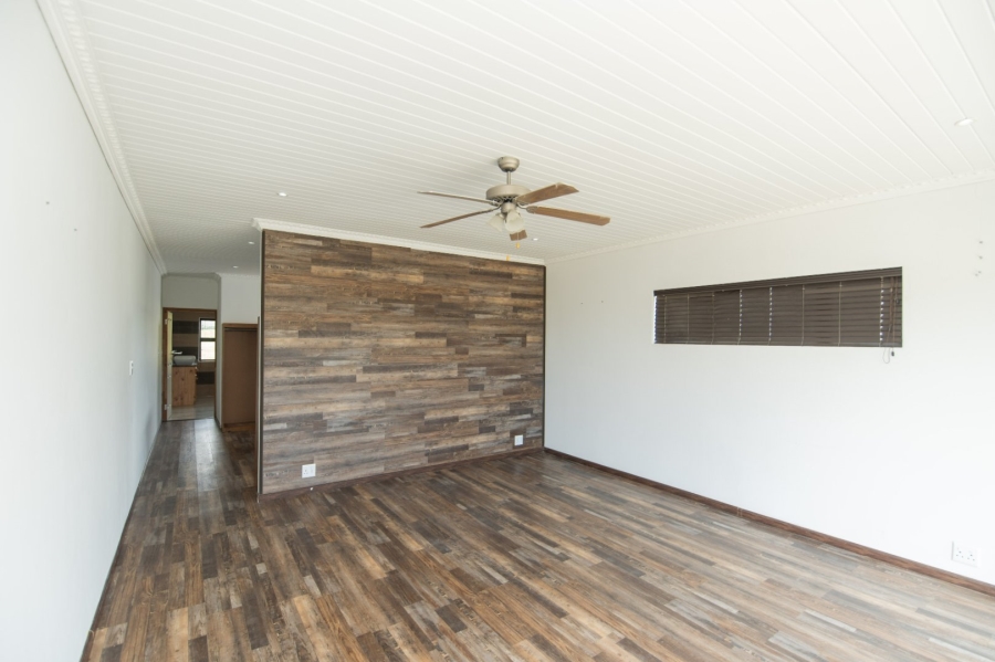 6 Bedroom Property for Sale in Royalston Residential Estate and Wildlife Reserve Eastern Cape